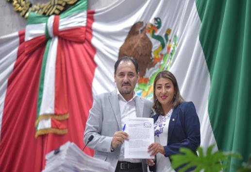Busca diputada ampliar garantías para personas mayores de Veracruz