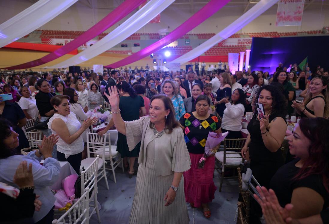 Reconoce Rocío Nahle a madres trabajadoras en su día con jornada de cultura y salud