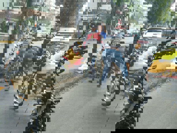 Accidente en el boulevard Córdoba-Fortín deja un motociclista herido