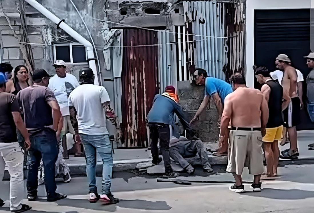 Fallece obrero tras recibir descarga eléctrica y caer de altura de 10 metros, en Alvarado