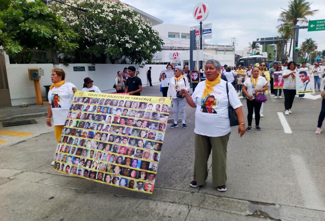 Mujeres que buscan a sus hijos sufren impotencia y dolor en el Día de las Madres