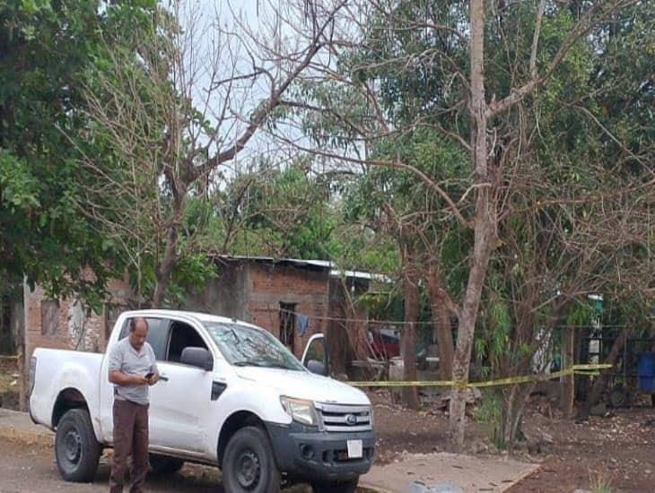 Joven se quita la vida en el interior de su casa en Tierra Blanca