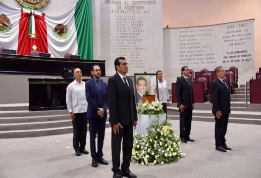 Realizan en el Congreso acto póstumo en memoria de exgobernador de Veracruz