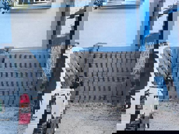 Vecinos de Minatitlán inconformes: les prometieron una construcción y al final les quieren cobrar la mano de obra | VIDEO