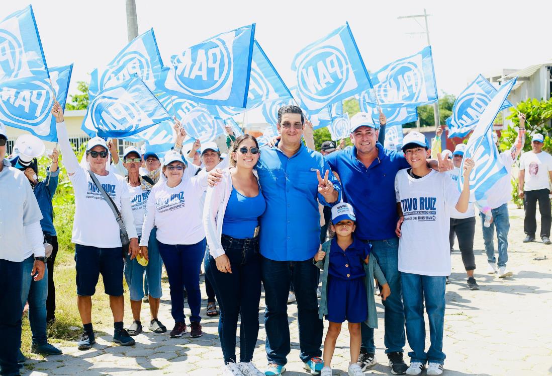 Luz, agua, mejores servicios y obras es lo que los alvaradeños necesitan: Tavo Ruiz