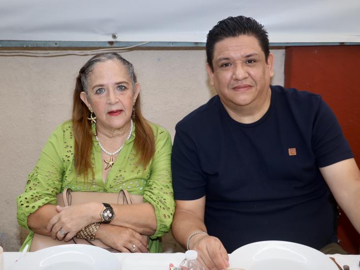 Realizan desayuno mensual del Congreso del Trabajo