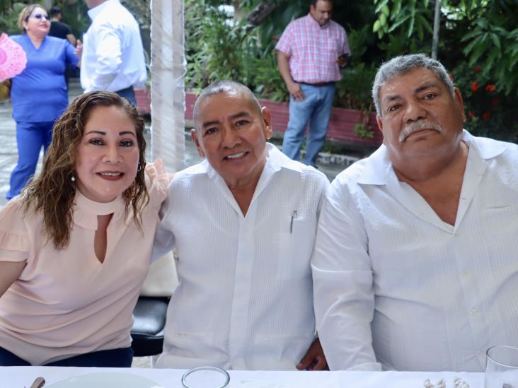 Realizan desayuno mensual del Congreso del Trabajo