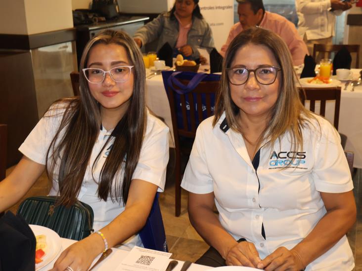 CANACINTRA Delegación Veracruz realiza desayuno mensual