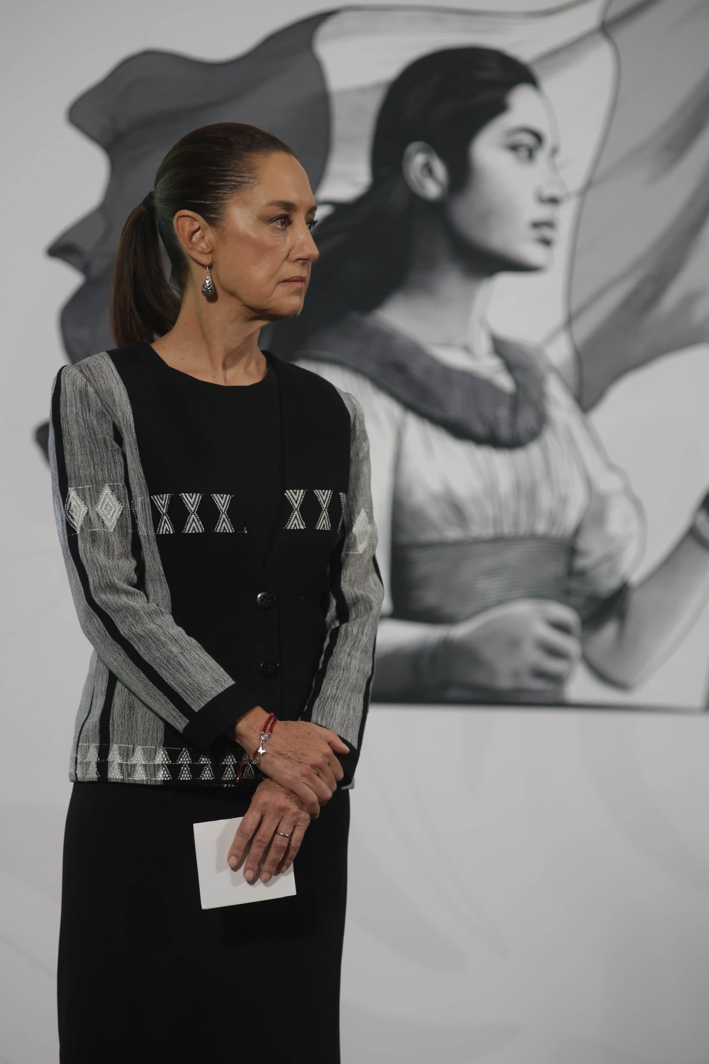 Revisará Secretaría Anticorrupción presuntos contratos ligados al yerno de Nahle: Sheinbaum
