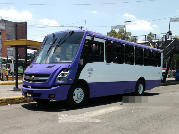 ¿De qué año son los camiones urbanos que circulan en Veracruz y qué riesgo representa?