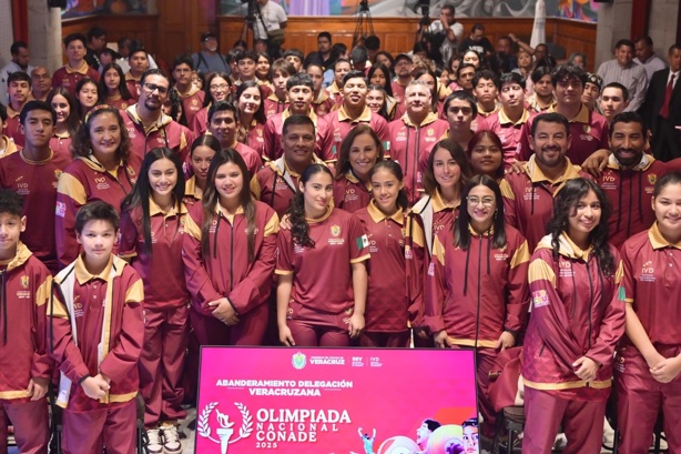 Abandera Rocío Nahle a deportistas para Olimpiada Nacional