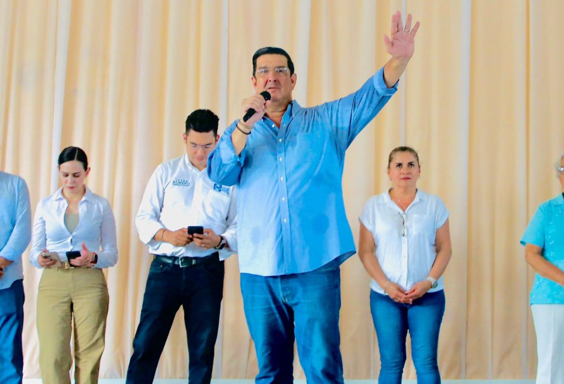 La Riviera Veracruzana, una prioridad para el PAN: Tavo Ruiz
