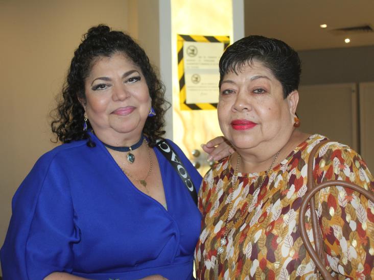 Actores veracruzanos presentan la obra musical ´Entre Walt y los Recuerdos´