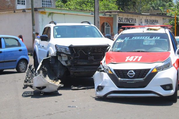 Fuerte choque en Orizaba deja dos lesionados; presuntamente conducía exalcalde de Ixhuatlancillo