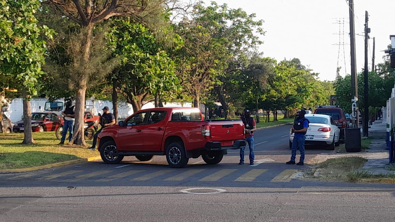 Causa alarma operativo de la Fiscalía en el fraccionamiento Floresta en Veracruz | VIDEO