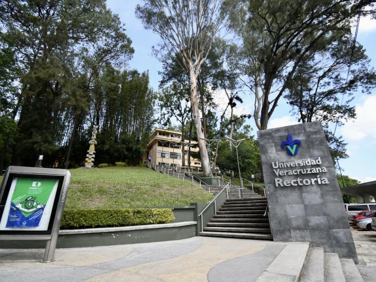 Fechas clave y recomendaciones si presentas el examen de admisión a la UV