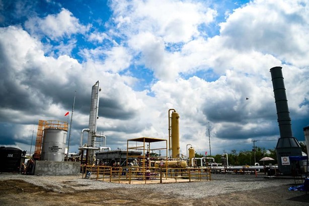 Pemex garantiza pago de dudas con proveedores de Veracruz