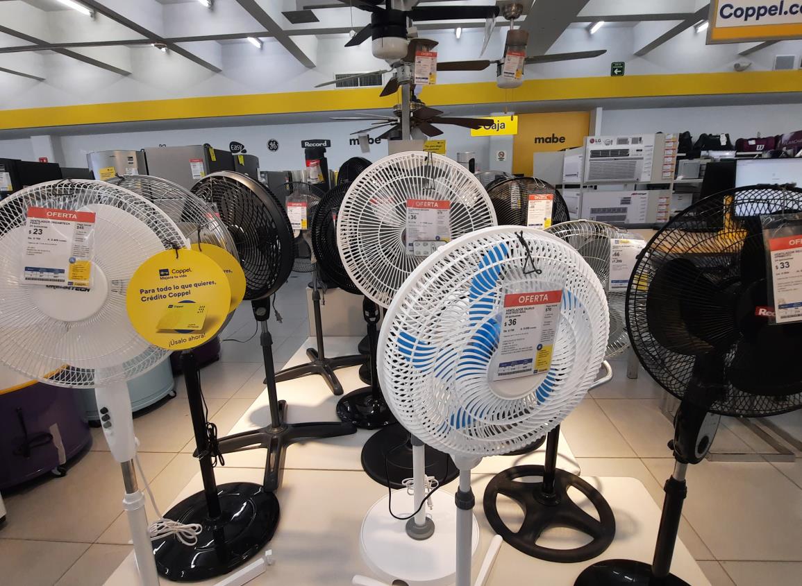 Ola de calor ´detona´ venta de ventiladores y aires acondicionados en Agua Dulce