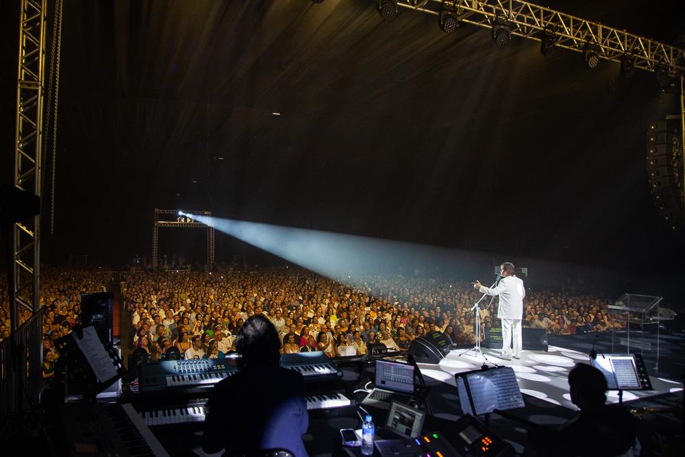 Esta es la fecha y hora de entrada al concierto de Roberto Carlos en Veracruz