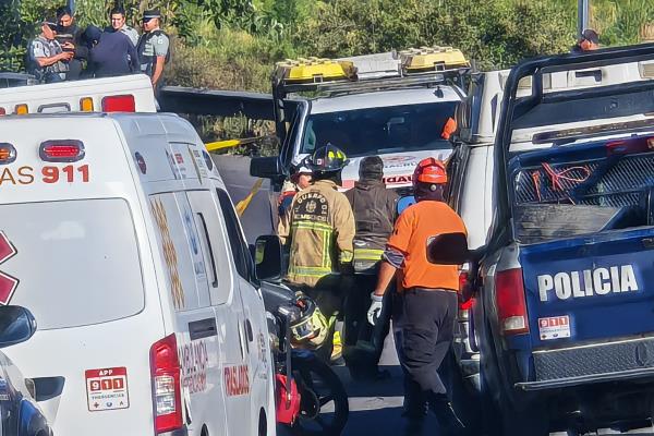 Tragedia en la Xalapa-Perote, dos muertos tras brutal choque