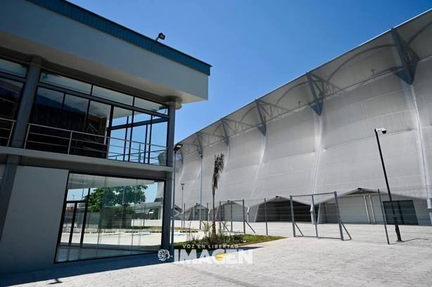 Así se ve por dentro el renovado Estadio Luis Pirata Fuente | VIDEO y FOTOS