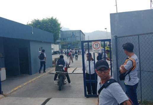 Protestan en Poza Rica por disminución en pago de utilidades