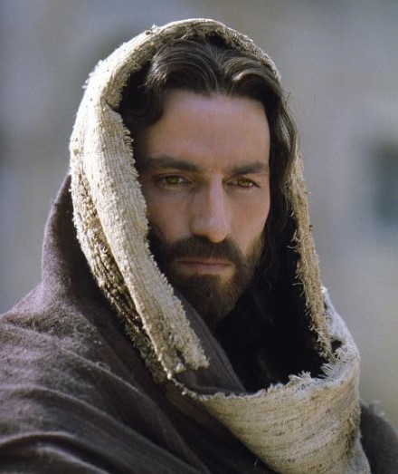 Mel Gibson inicia producción de "La Pasión de Cristo" parte 2 ; revelaron su nuevo título