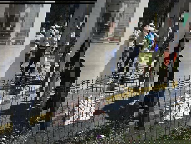 Fallece mujer en la entrada a la clínica 15 del IMSS en Tejería, Veracruz