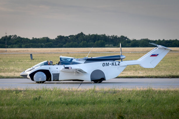 AirCar: así  luce el auto que vuela ¿cuándo estará a la venta?