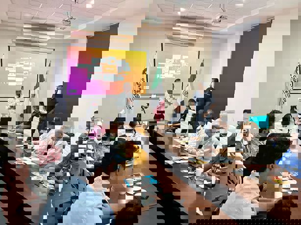 Miembros de CIME Veracruz AC realizan asamblea mensual ordinaria en el CCE