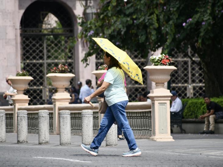 Toma precauciones, continúa ola de calor en Veracruz