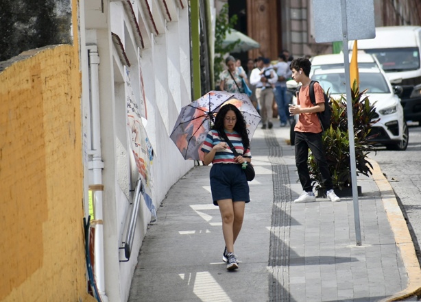 Toma precauciones, continúa ola de calor en Veracruz