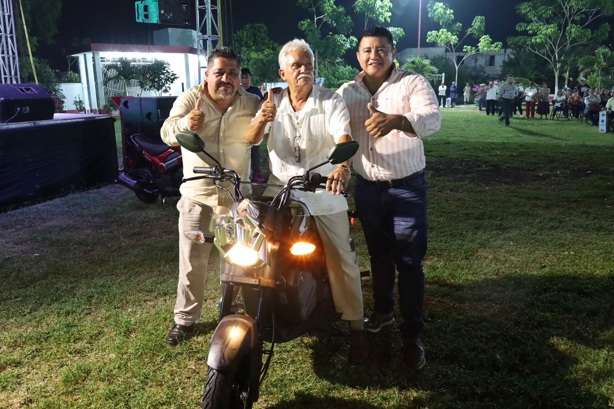 ¡Fiesta épica! Maestros de Misantla viven noche de celebración y premios