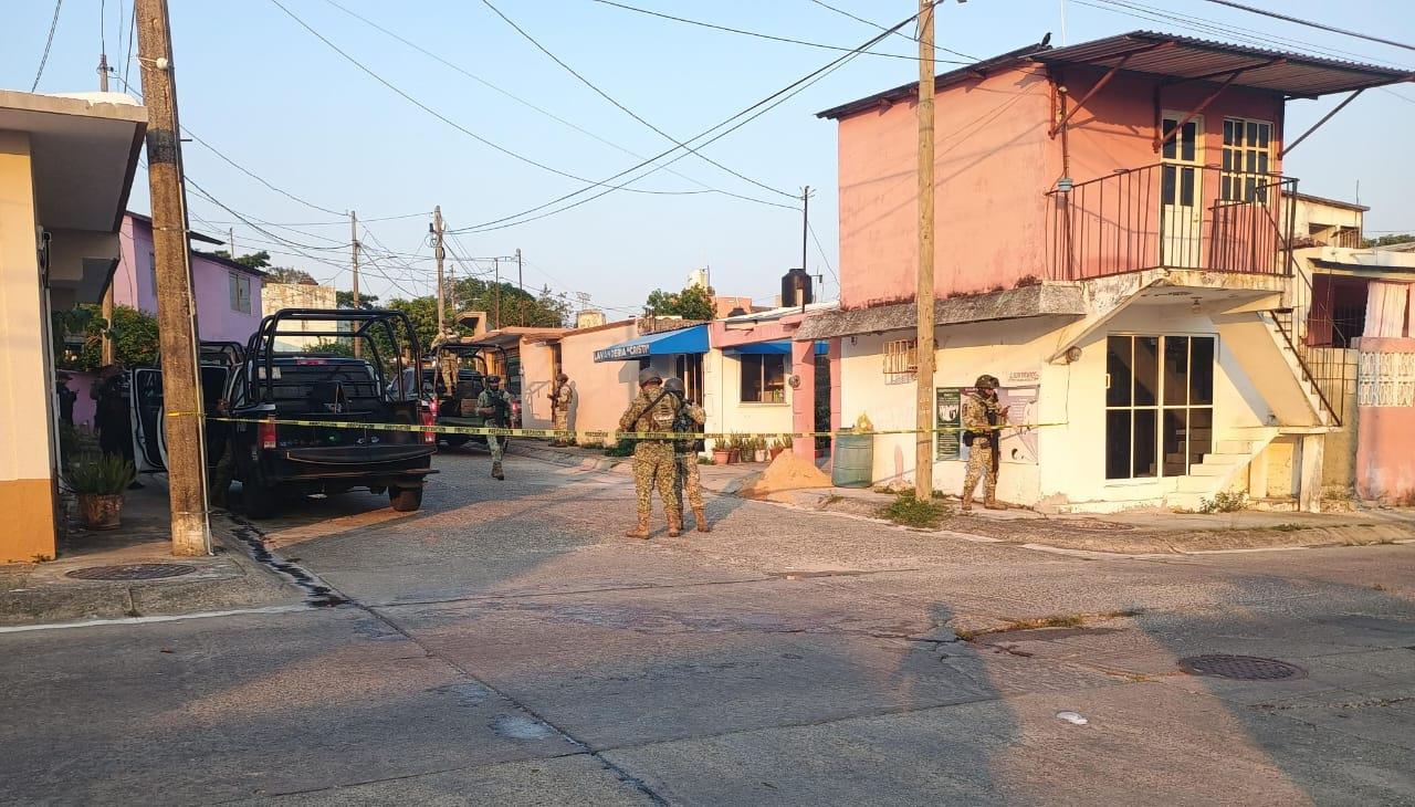 Autoridades realizaron cateo en vivienda de Nanchital; mantiene hermetismo sobre motivo