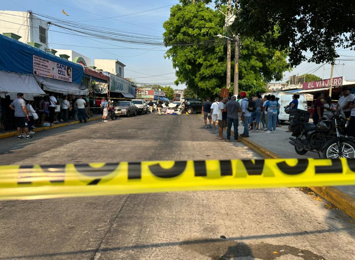 Conocido cevichero sufre mortal atropellamiento en Coatzacoalcos; le desprenden las piernas l VIDEO