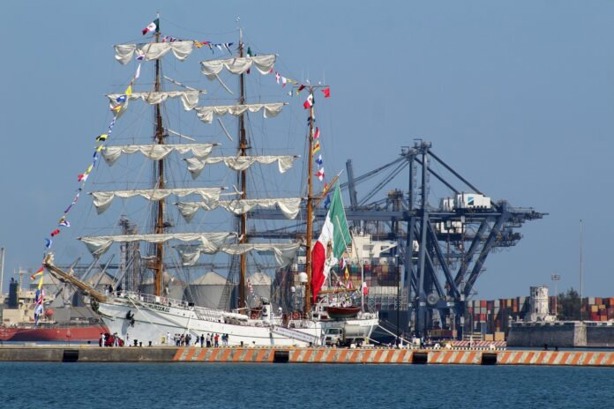 Así fue la última vez que el buque Cuauhtémoc visitó el puerto de Veracruz en 2022 | FOTOS