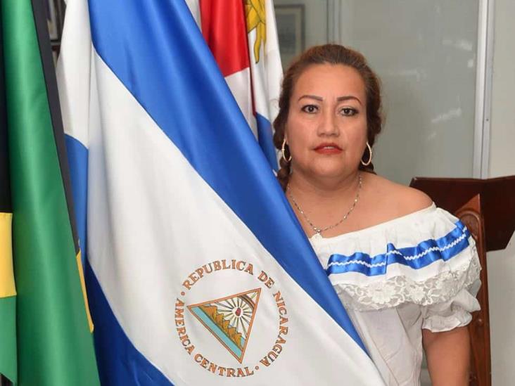 MRP Veracruz celebra el Día de las Américas con desfile de banderas