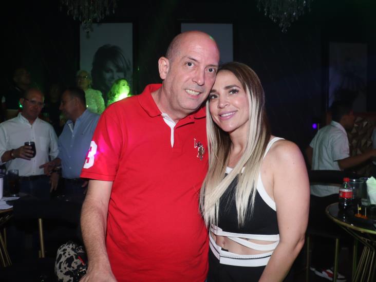 Amigos de Perro Salado ´La Disco de los Jefes´ bailaron toda la noche