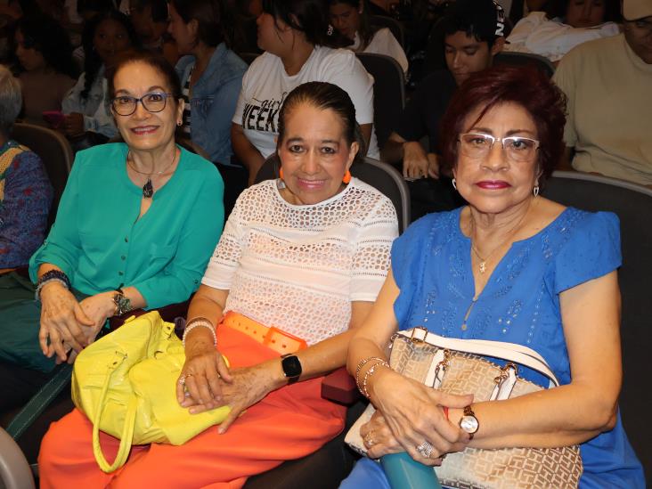 Realizan el evento gratuito ´Voces que transforman´, en el Teatro Gutiérrez Barrios