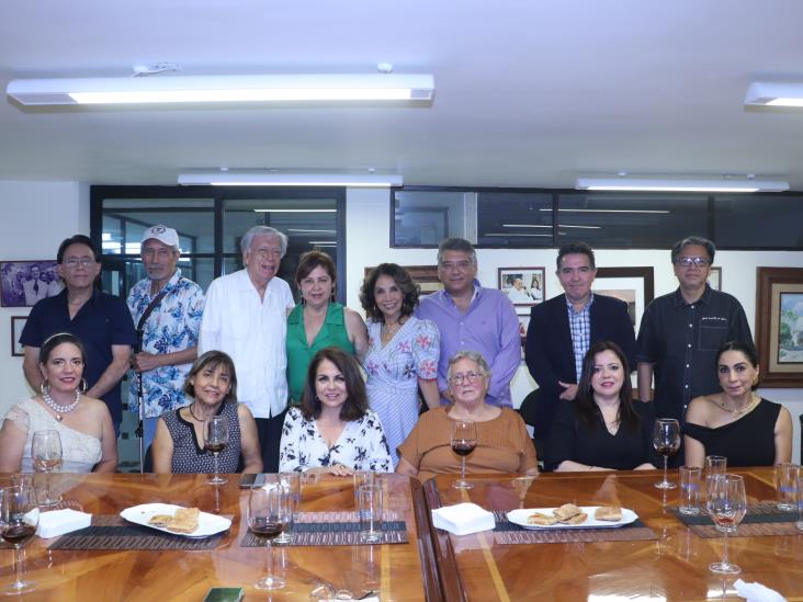 Ivonne Moreno Uscanga imparte la ponencia Fototeca de Veracruz ´Espacio Museográfico´