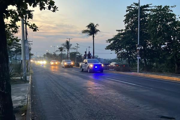 Llega cuerpo de la cadete América Yamilet a la base aeronaval de Veracruz para homenaje en Escuela Naval Militar | VIDEO