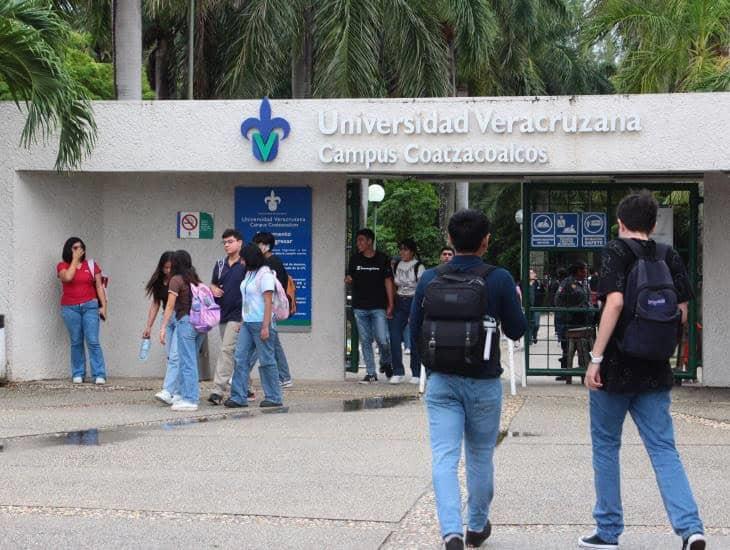 UV cada año tiene más aspirantes en Coatzacoalcos y Minatitlán: ¿cuántos harán examen este 2025?