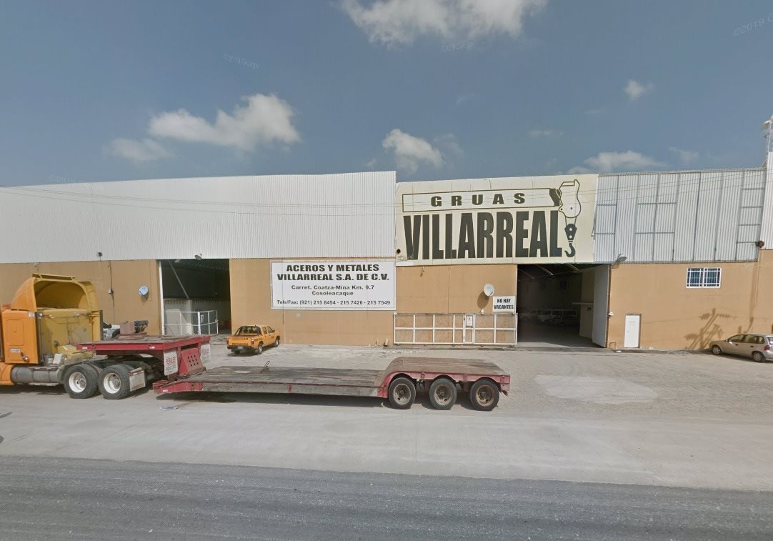Atacan a balazos instalaciones de Grúas Villareal en Coatzacoalcos