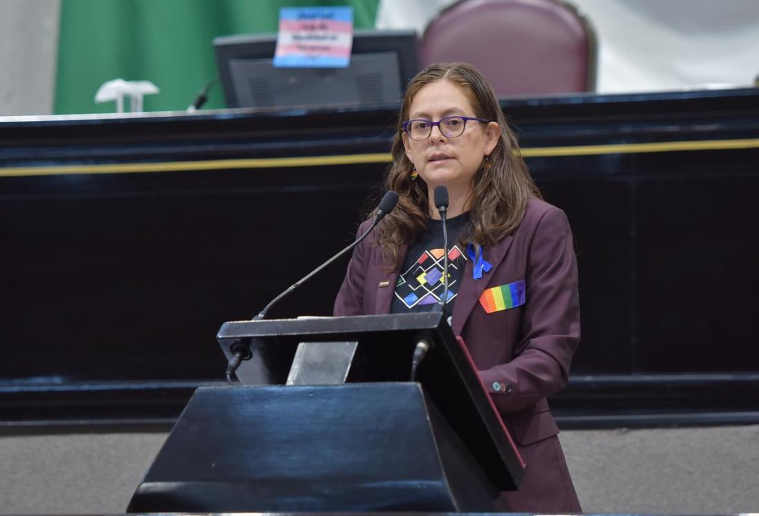 Rinde Presidenta de la Mesa Directiva informe de labores de la Diputación Permanente