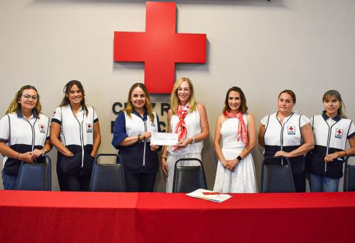 El Comité de Damas de CMIC Veracruz Puerto realiza importante donativo para la Cruz Roja Veracruz-Boca del Río