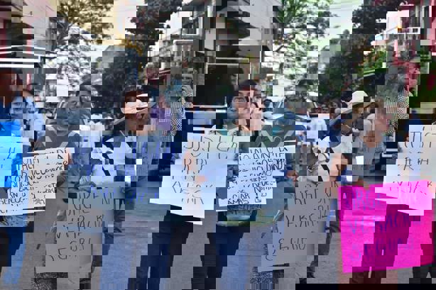 Claman justicia por Avisack Douglas durante último adiós en Acayucan