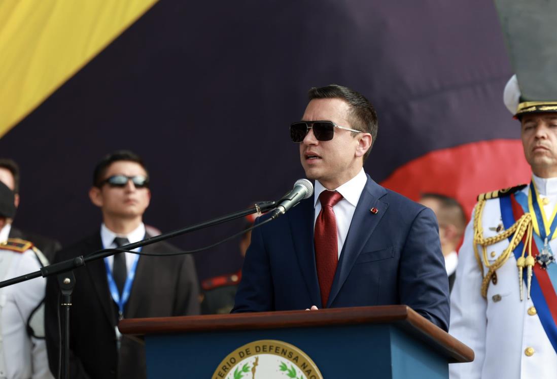 Daniel Noboa toma posesión como presidente de Ecuador