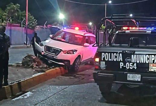 Ebrio conductor provoca accidente en bulevar Alfinio Flores de Martínez de la Torre