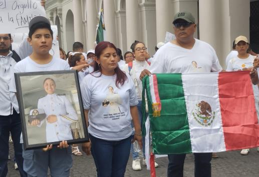 En Xalapa, honores para América Yamilet; aseguran que no fue accidente su muerte (+VIDEO)
