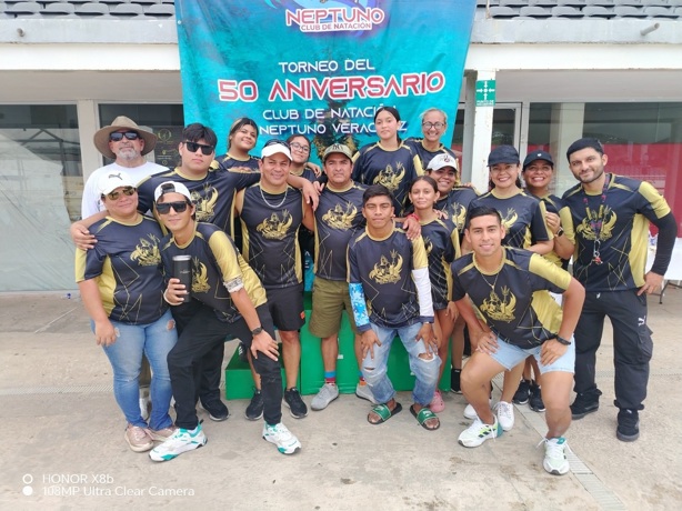 Éxito evento acuático en Leyes de Reforma